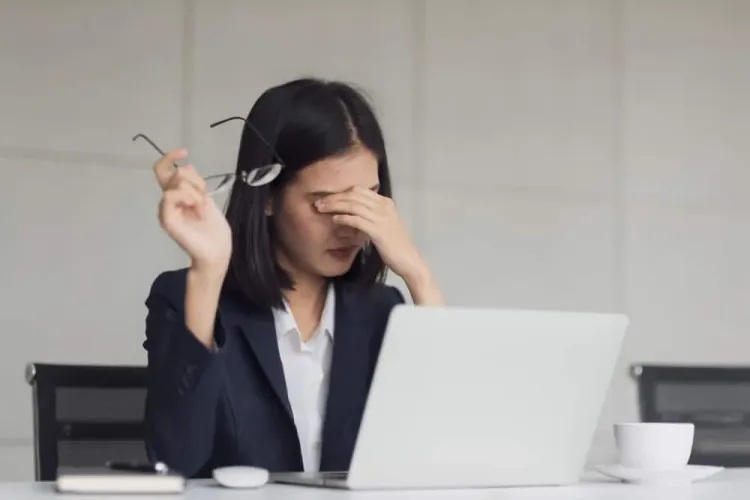 sẹo giác mạc
